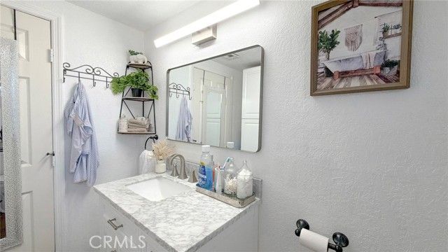 465 Driftwood Drive, El Centro, CA 92243