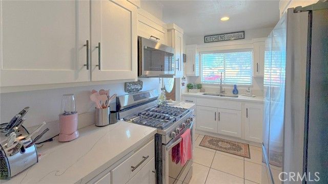 465 Driftwood Drive, El Centro, CA 92243