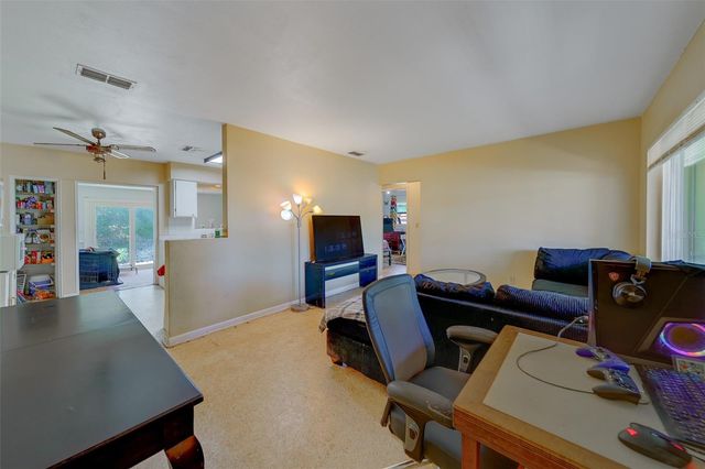 1300 S HILLCREST AVENUE, Clearwater, FL 33756