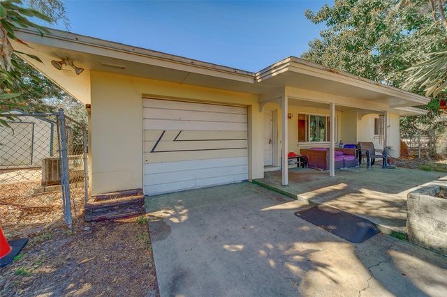 1300 S HILLCREST AVENUE, Clearwater, FL 33756