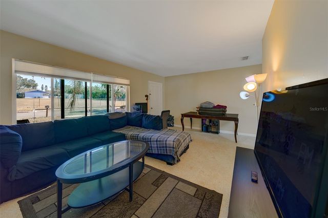 1300 S HILLCREST AVENUE, Clearwater, FL 33756