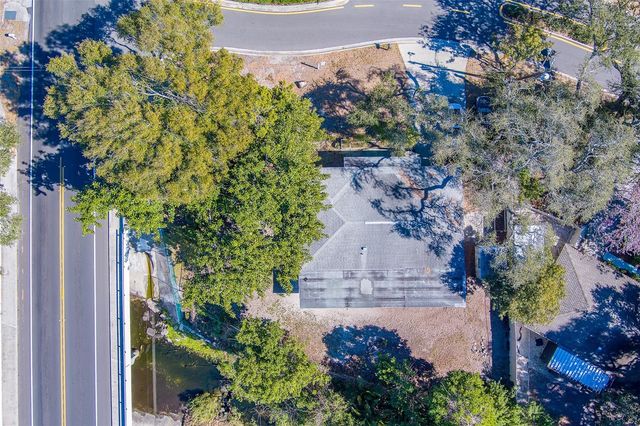 1300 S HILLCREST AVENUE, Clearwater, FL 33756