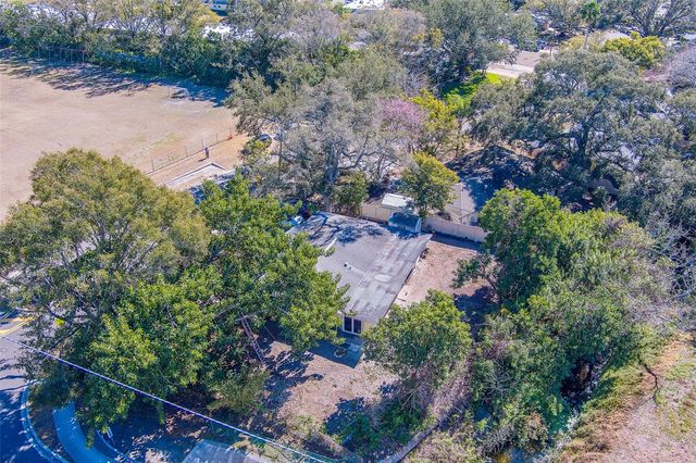 1300 S HILLCREST AVENUE, Clearwater, FL 33756