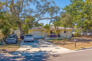 1300 S HILLCREST AVENUE, Clearwater, FL 33756