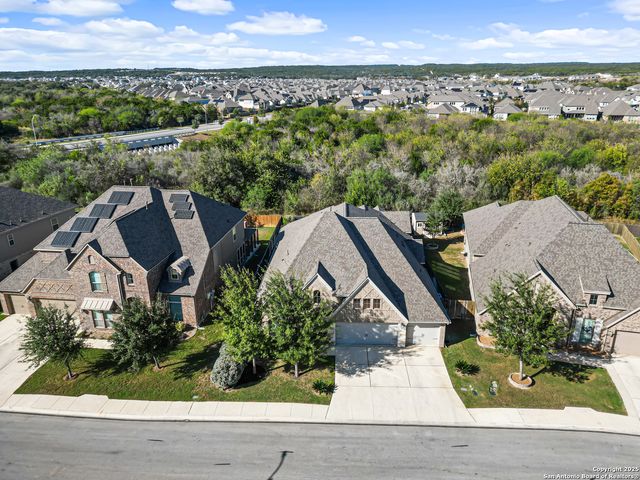 9131 Red Pony Dr, San Antonio, TX 78254