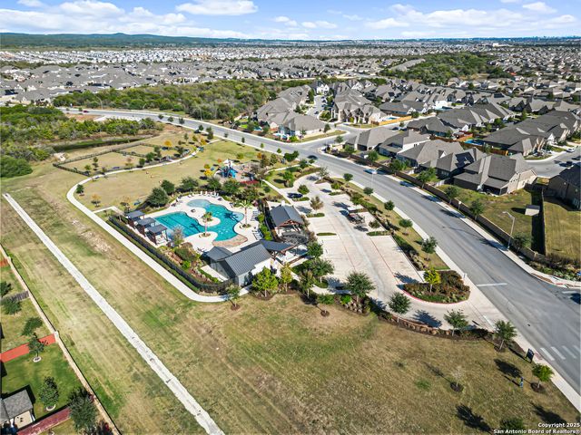 9131 Red Pony Dr, San Antonio, TX 78254