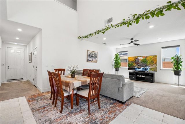 5667 Littlestone St, Sacramento, CA 95835