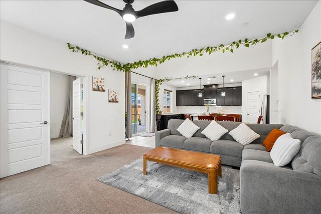 5667 Littlestone St, Sacramento, CA 95835