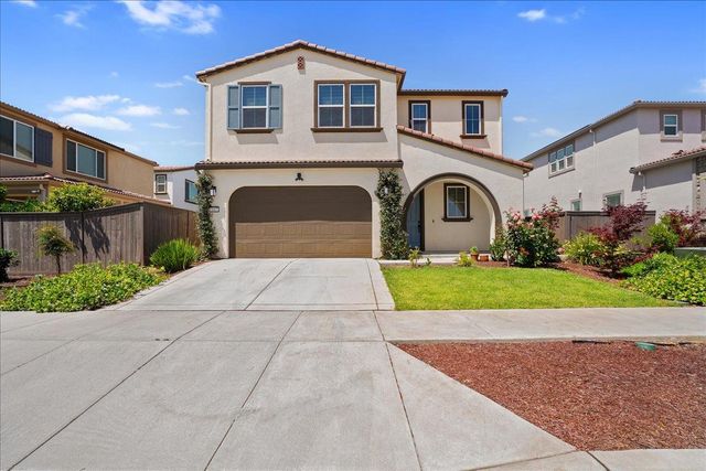5667 Littlestone St, Sacramento, CA 95835