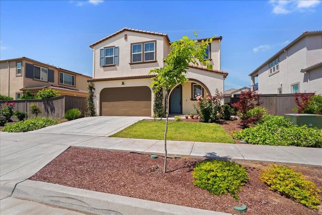 5667 Littlestone St, Sacramento, CA 95835