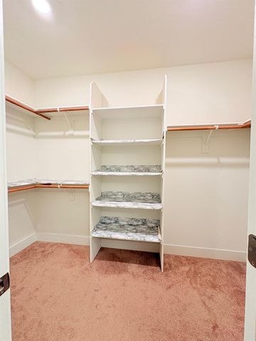 5667 Littlestone St, Sacramento, CA 95835