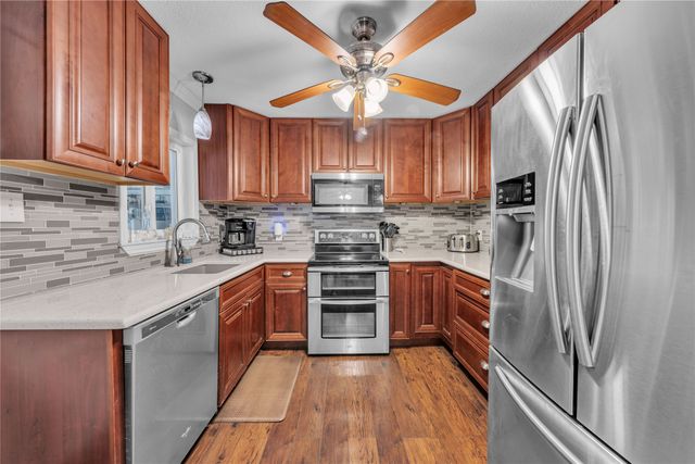 5156 County Road 304, Grandview, TX 76050