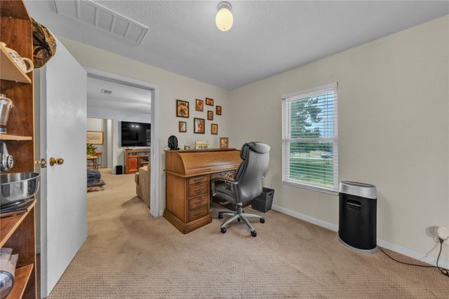 5156 County Road 304, Grandview, TX 76050