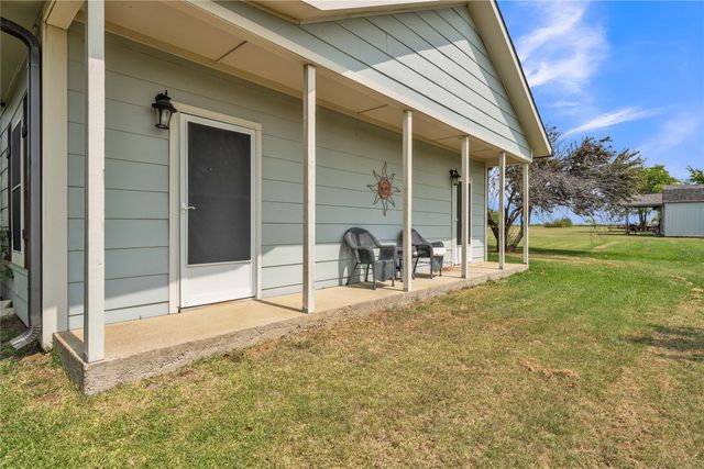 5156 County Road 304, Grandview, TX 76050