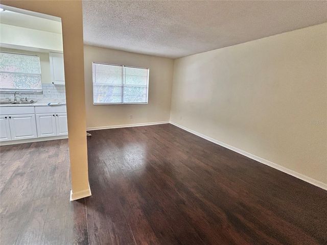 4455 38TH TERRACE N B16, St Petersburg, FL 33714