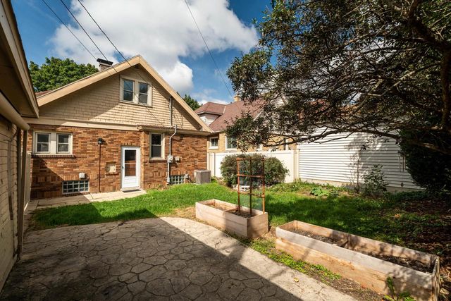 2344 N 60th STREET, Milwaukee, WI 53210