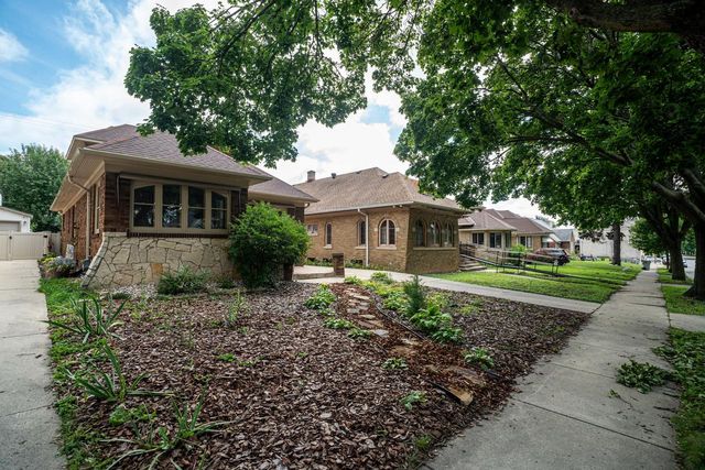 2344 N 60th STREET, Milwaukee, WI 53210