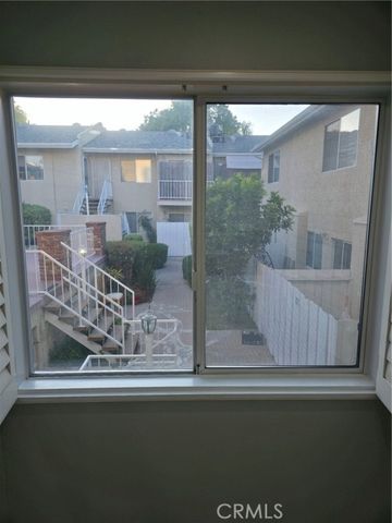 4558 Willis 114, Sherman Oaks, CA 91403