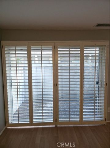 4558 Willis 114, Sherman Oaks, CA 91403