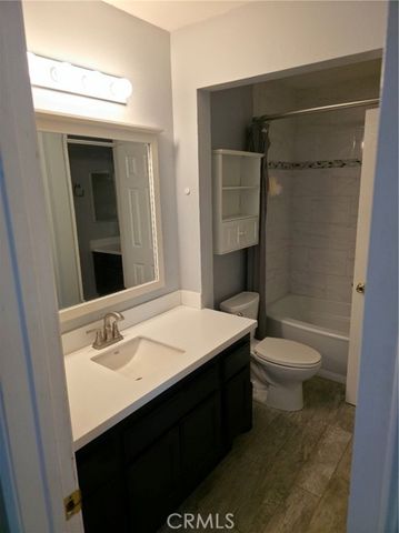 4558 Willis 114, Sherman Oaks, CA 91403