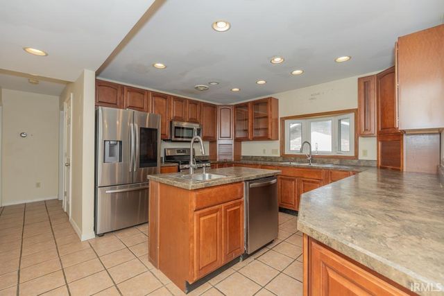 4344 Pine Drive, Newburgh, IN 47630