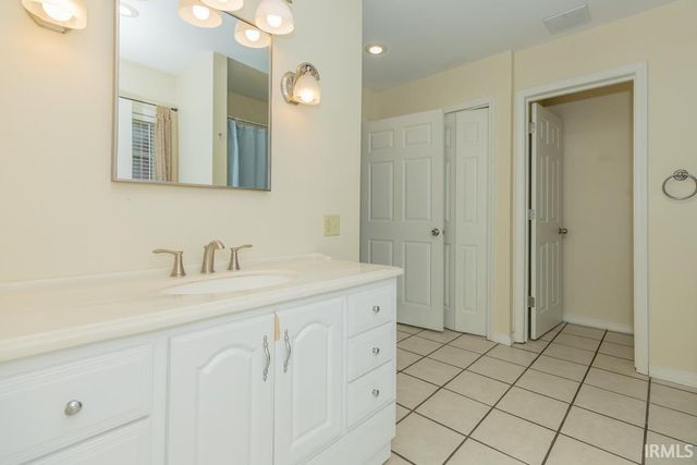 4344 Pine Drive, Newburgh, IN 47630