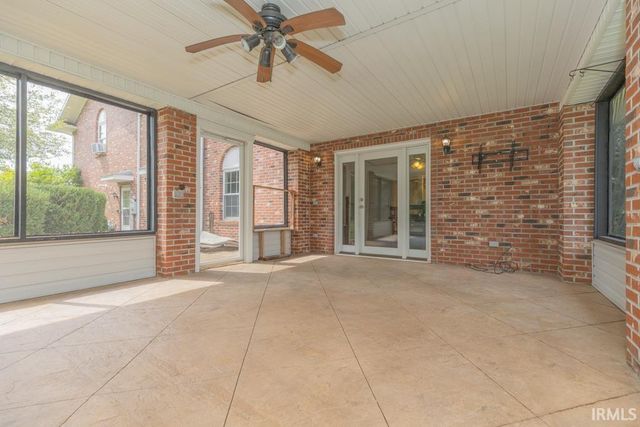 4344 Pine Drive, Newburgh, IN 47630