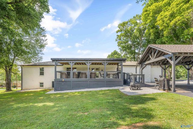 6112 Fairfield Drive, Huntsville, AL 35811