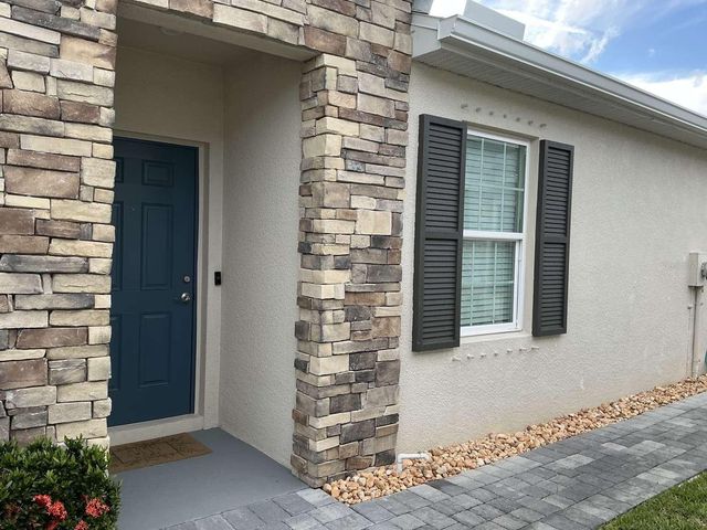 1982 W PALMS DRIVE, Port Charlotte, FL 33953