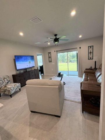 1982 W PALMS DRIVE, Port Charlotte, FL 33953