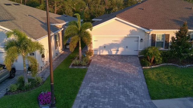 1982 W PALMS DRIVE, Port Charlotte, FL 33953