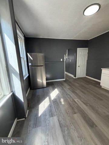 23 CAIN AVE, Trenton, NJ 08638
