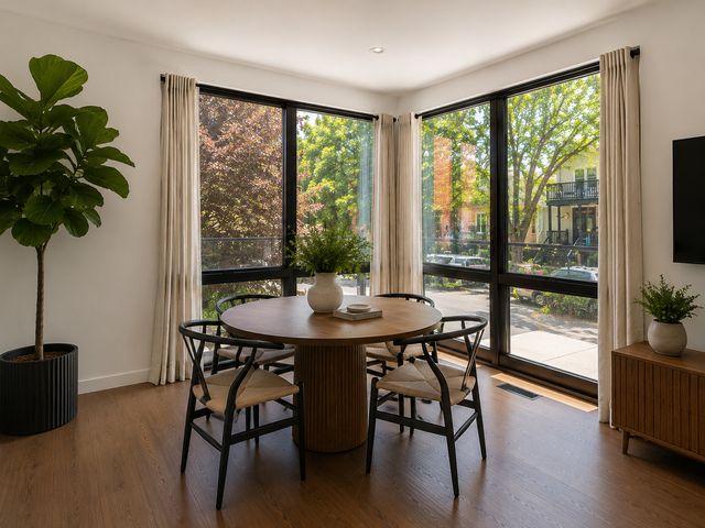 3710 N Kenmore Avenue 1, Chicago, IL 60613