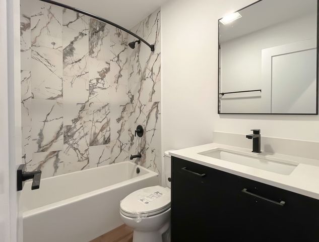 3710 N Kenmore Avenue 1, Chicago, IL 60613