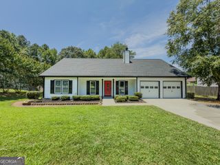 2335 Huntington Drive, Loganville, GA 30052