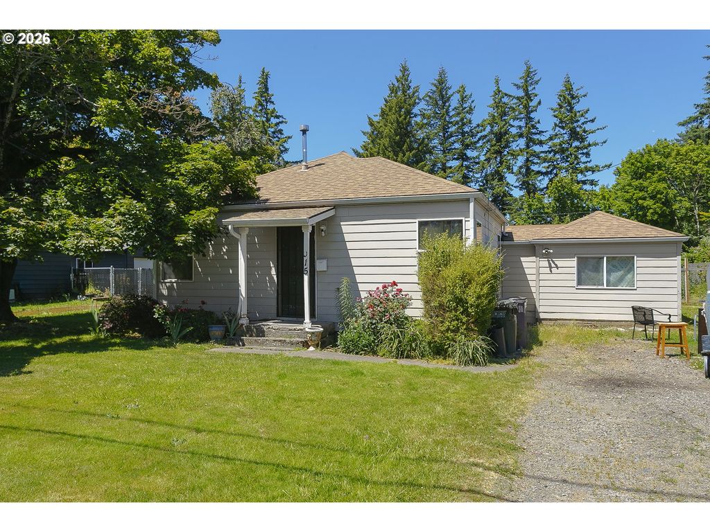 915 Ne 4TH St, Gresham, OR 97030