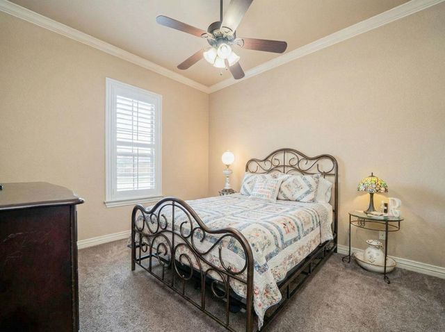 135 Circle Dr, Longview, TX 75602