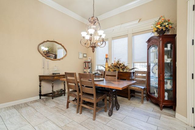 135 Circle Dr, Longview, TX 75602