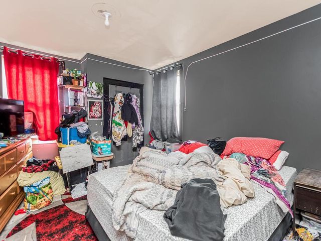 227 S 3rd Avenue, Mount Vernon, NY 10550