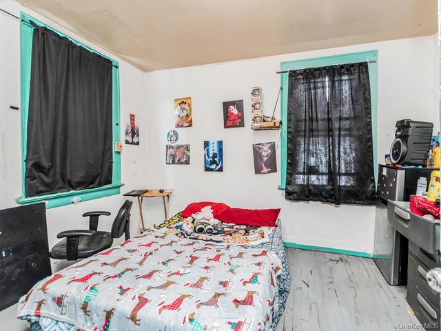 227 S 3rd Avenue, Mount Vernon, NY 10550