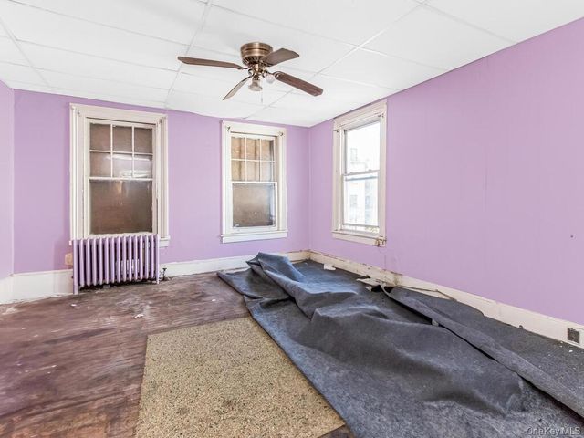 227 S 3rd Avenue, Mount Vernon, NY 10550