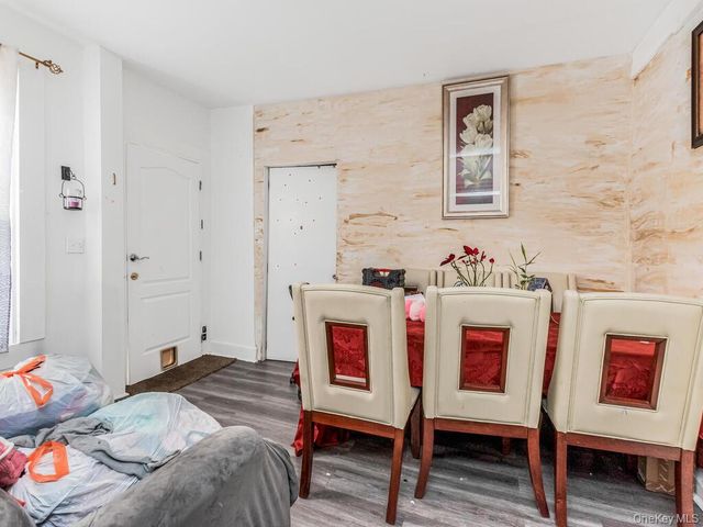 227 S 3rd Avenue, Mount Vernon, NY 10550