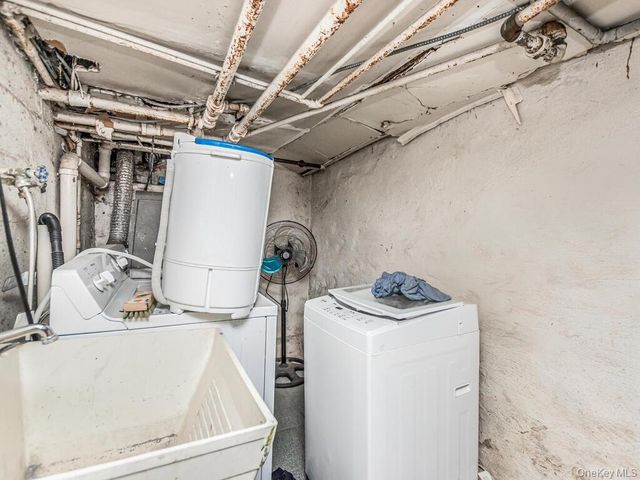 227 S 3rd Avenue, Mount Vernon, NY 10550