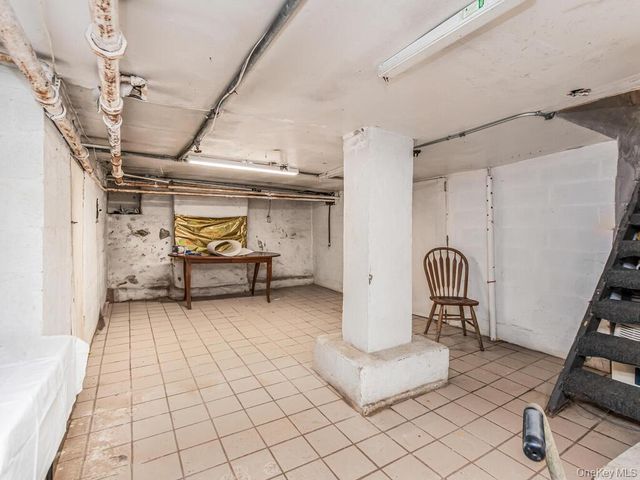 227 S 3rd Avenue, Mount Vernon, NY 10550