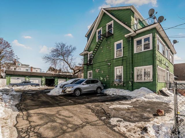 227 S 3rd Avenue, Mount Vernon, NY 10550
