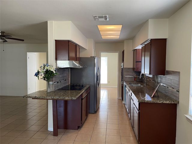 8830 Sharpcrest Street, Houston, TX 77036