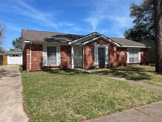 8830 Sharpcrest Street, Houston, TX 77036