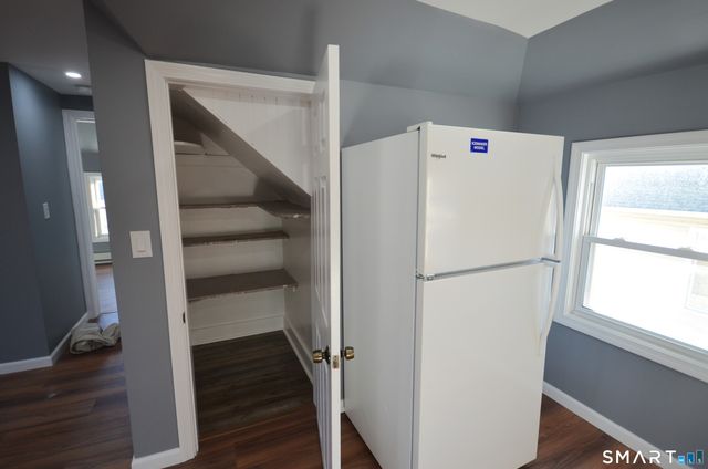 70 Westfield Avenue 3rd Fl, Bridgeport, CT 06606