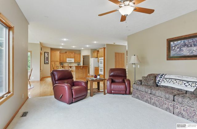 18710 Lillian Street, Omaha, NE 68136