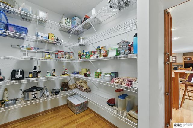 18710 Lillian Street, Omaha, NE 68136